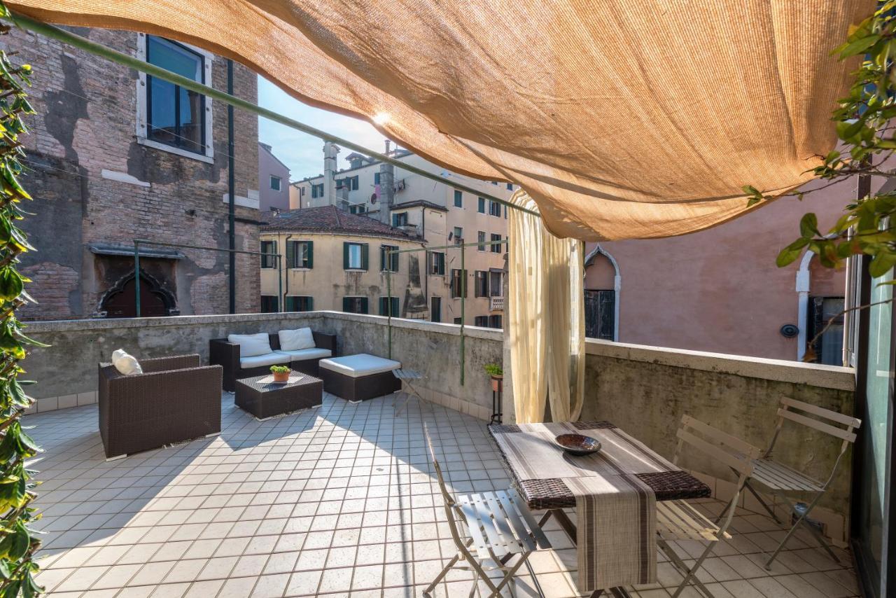 Tre Sestieri Terrace Canal View Venesia Bagian luar foto